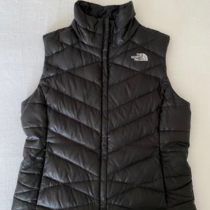 Women’s North Face Puffer Vest